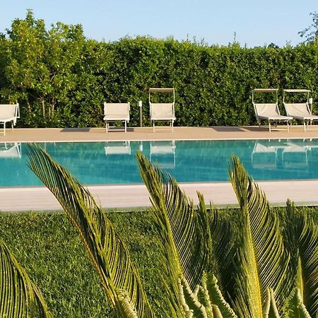 أليزيو Villa Minerva Family Relais المظهر الخارجي الصورة