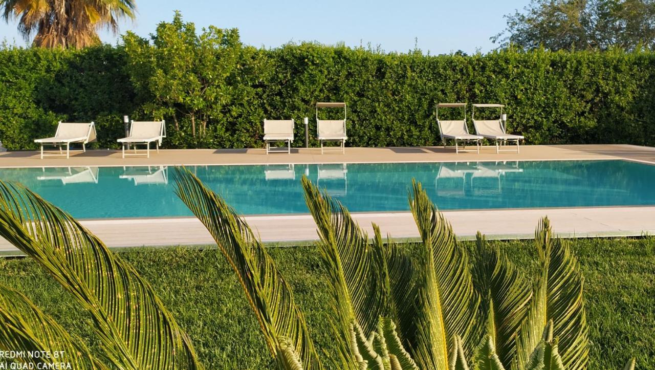 أليزيو Villa Minerva Family Relais المظهر الخارجي الصورة