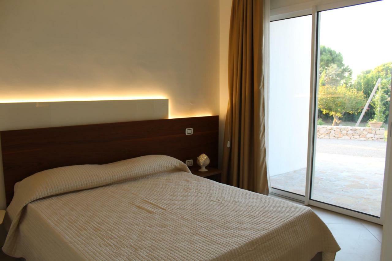 أليزيو Villa Minerva Family Relais المظهر الخارجي الصورة